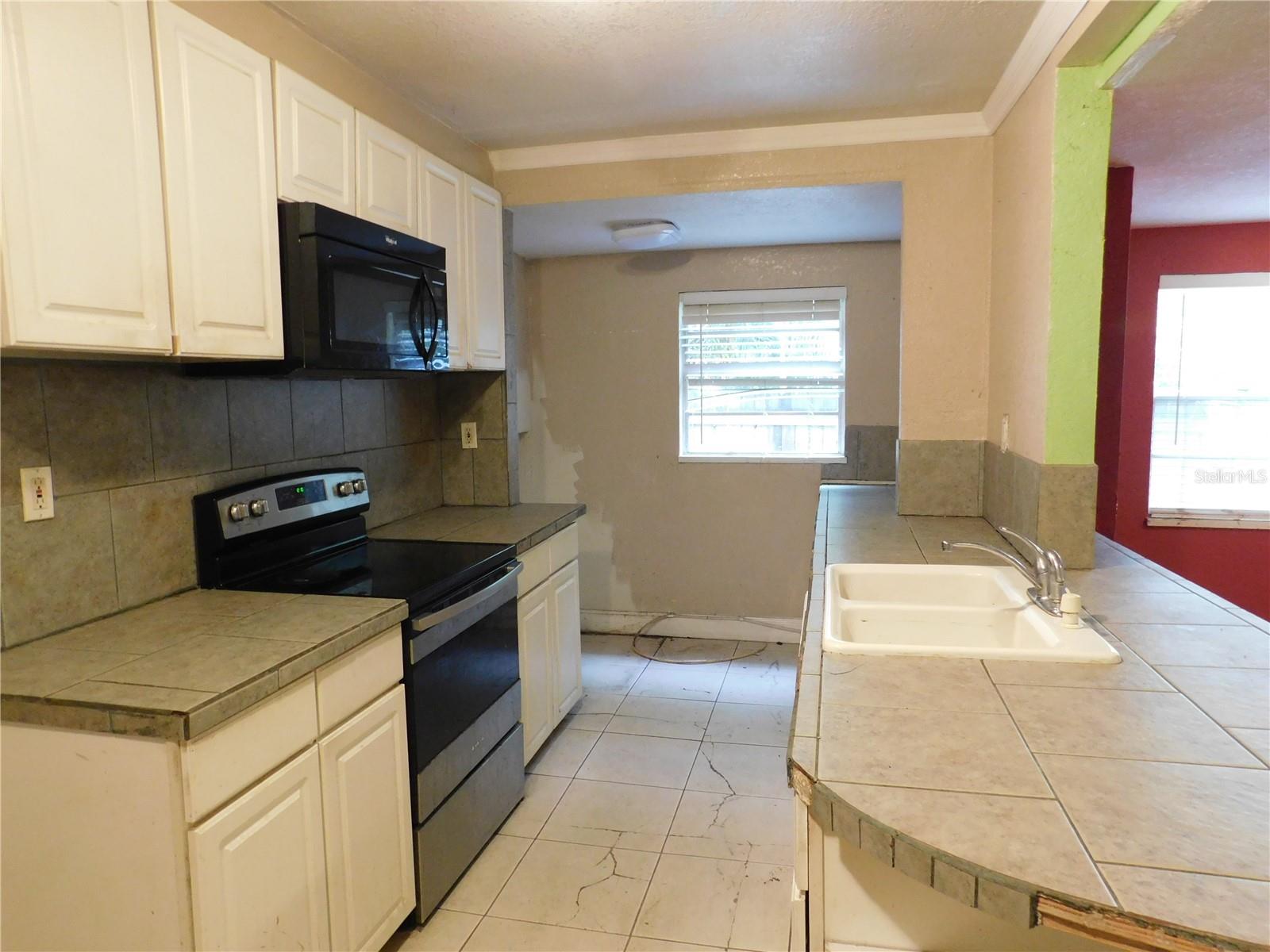 Image 19 of 27 For 7204 11th Street