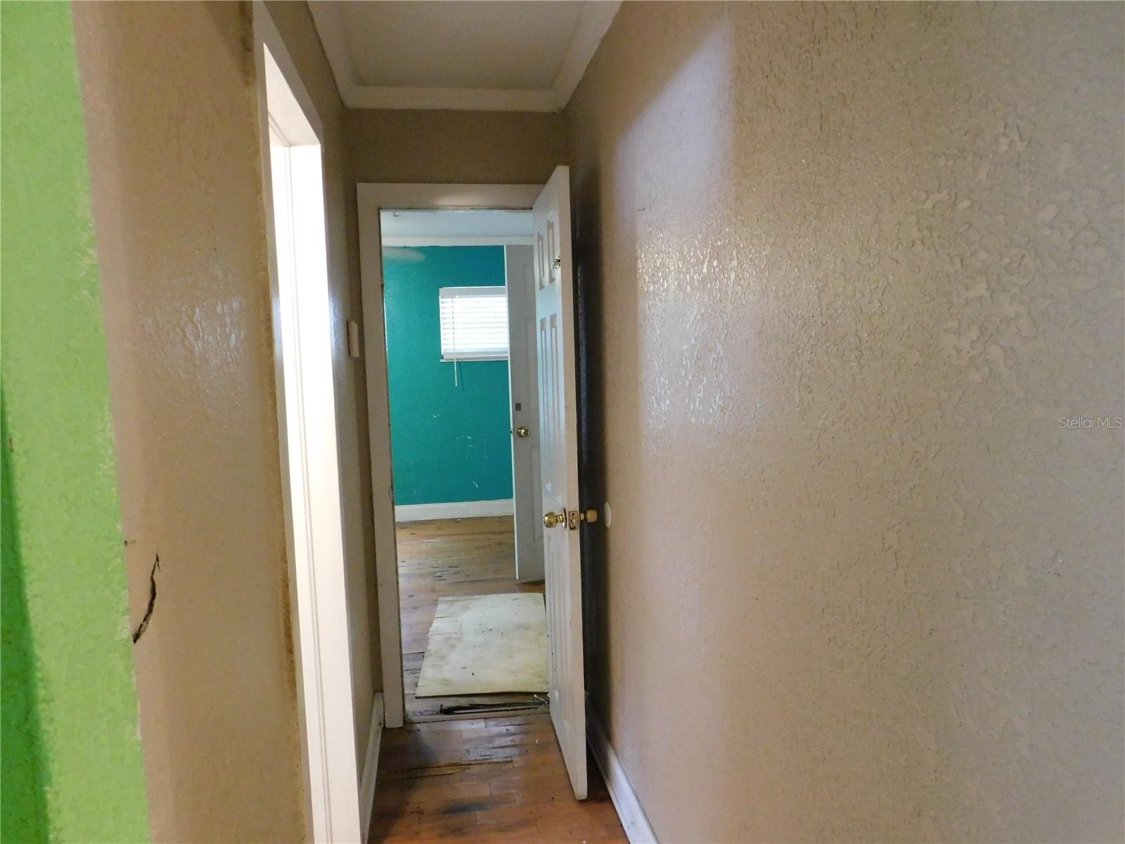 Image 22 of 27 For 7204 11th Street