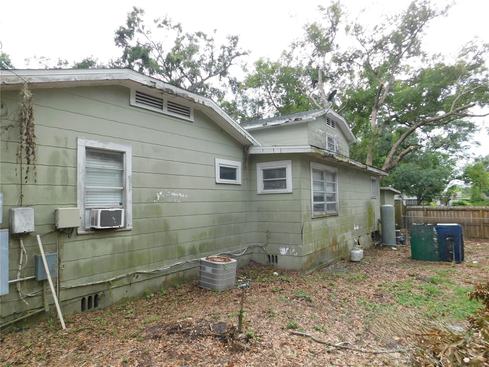 Image 5 of 27 For 7204 11th Street