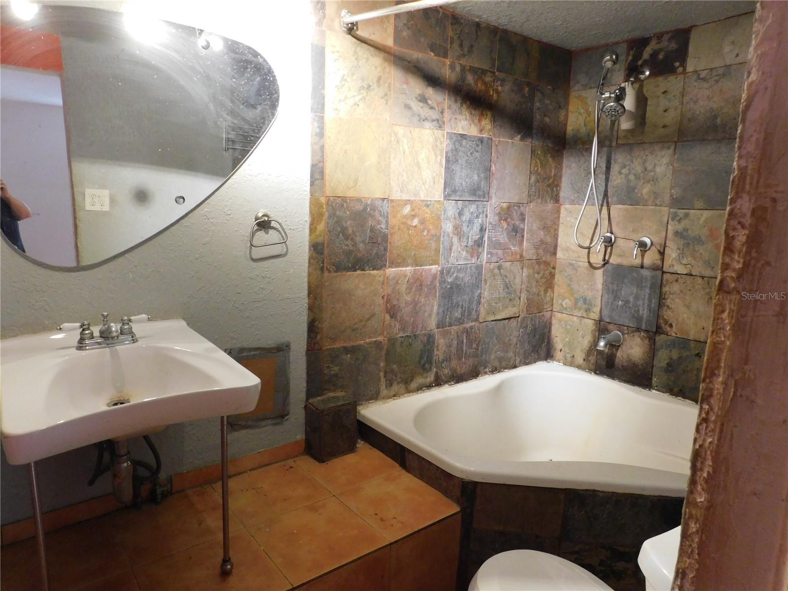 Image 7 of 27 For 7204 11th Street