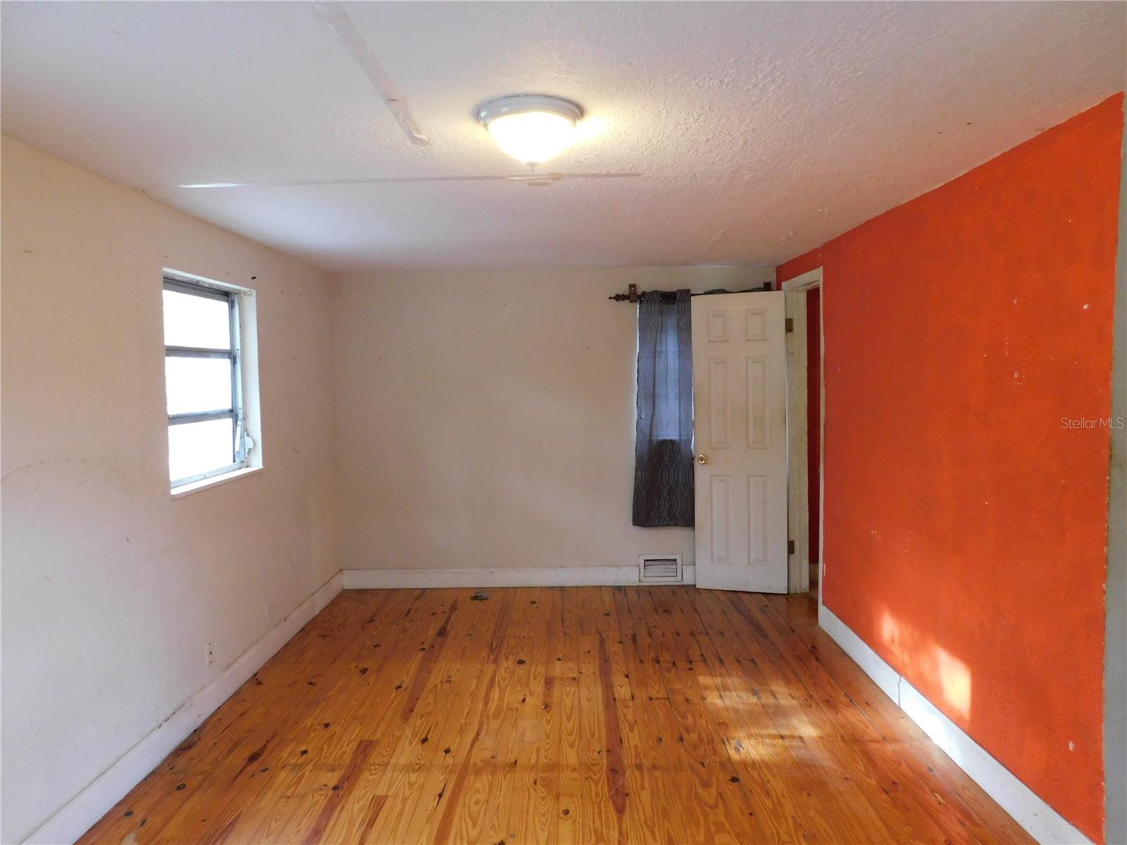 Image 8 of 27 For 7204 11th Street