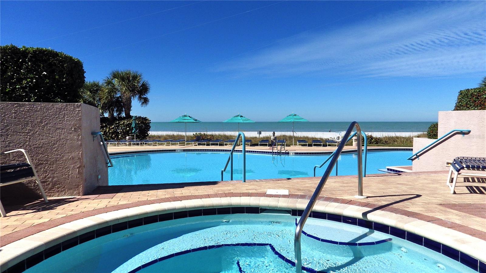 Image 44 of 56 For 1560 Gulf Boulevard 1007