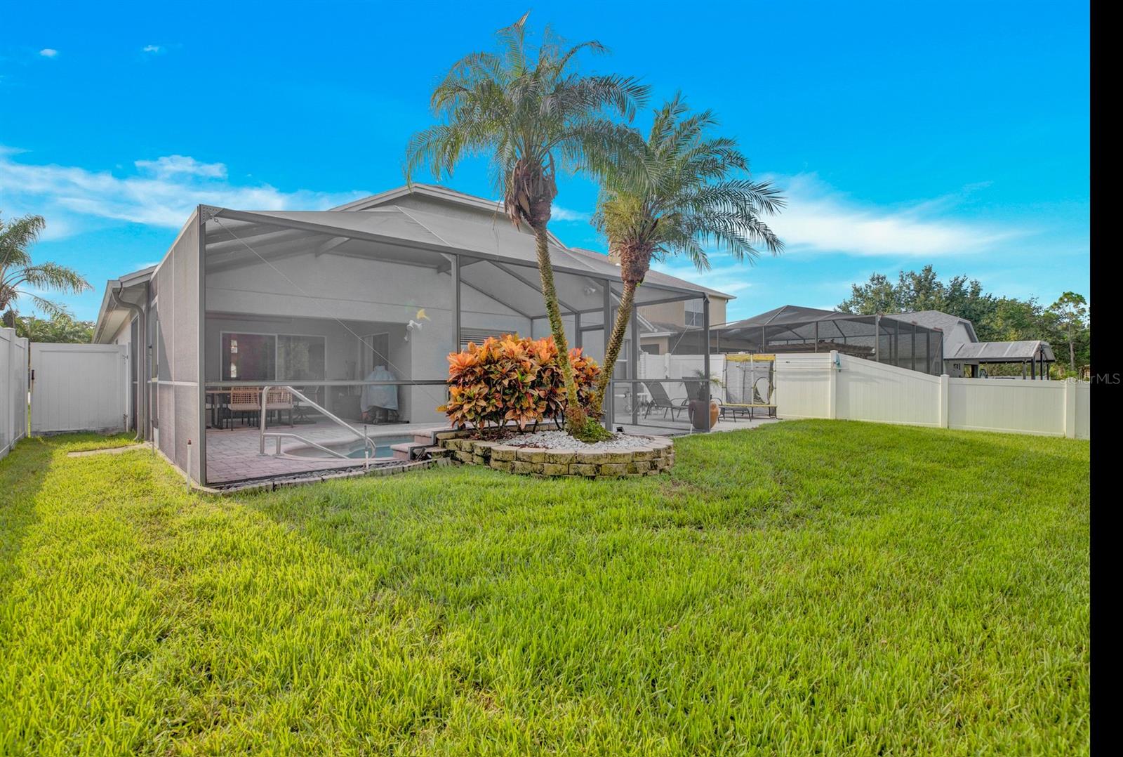 Image 71 of 89 For 341 Bay Arbor Boulevard