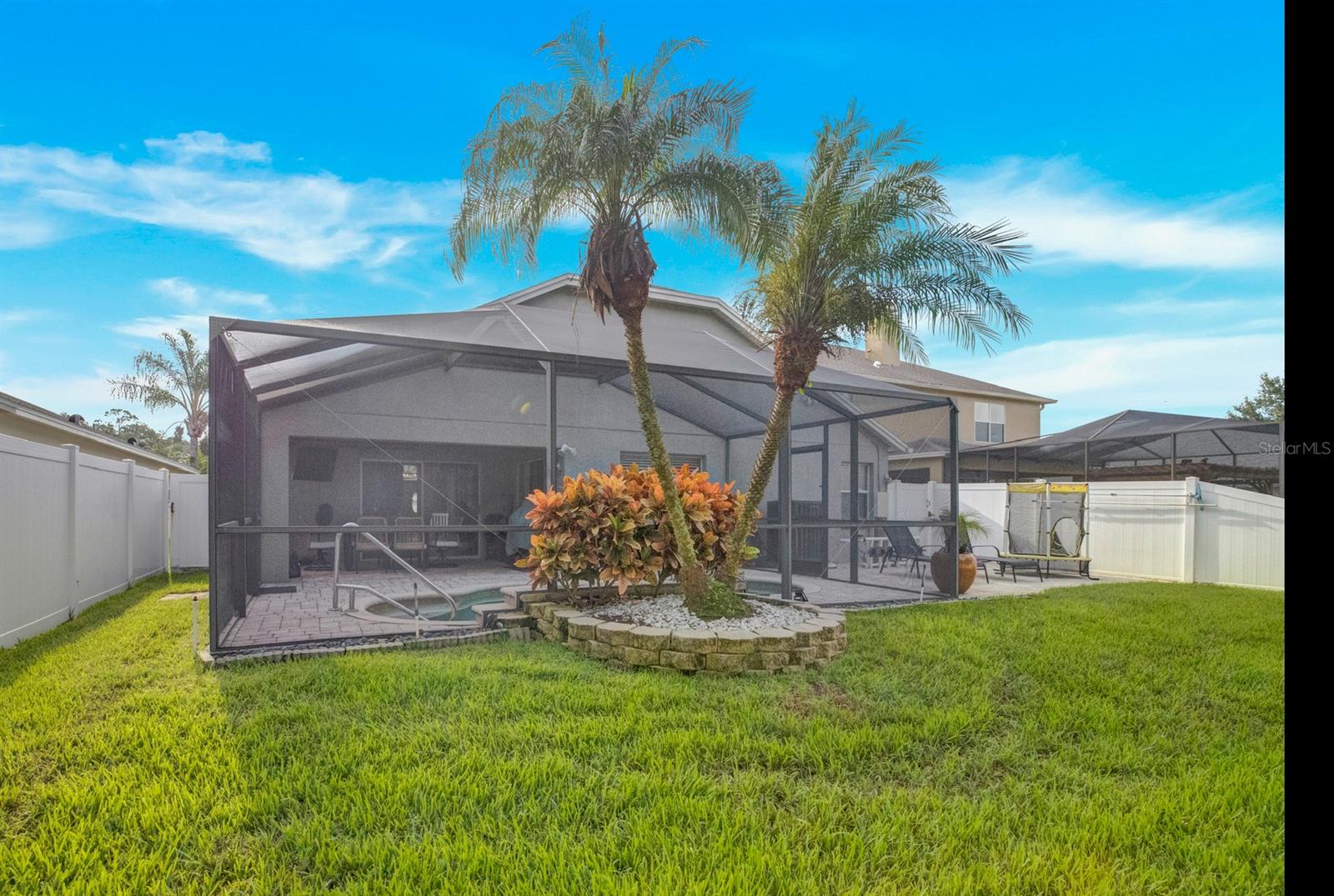 Image 73 of 89 For 341 Bay Arbor Boulevard