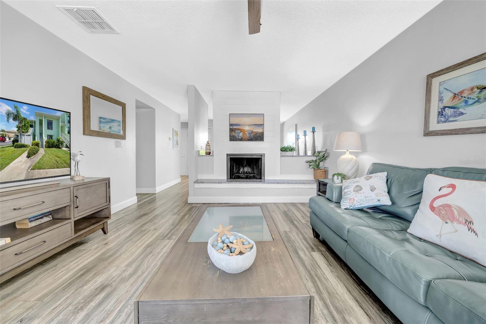 Image 13 of 39 For 1 Windrush Boulevard 30