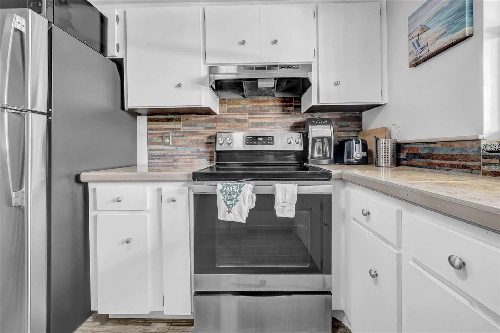 Image 19 of 39 For 1 Windrush Boulevard 30