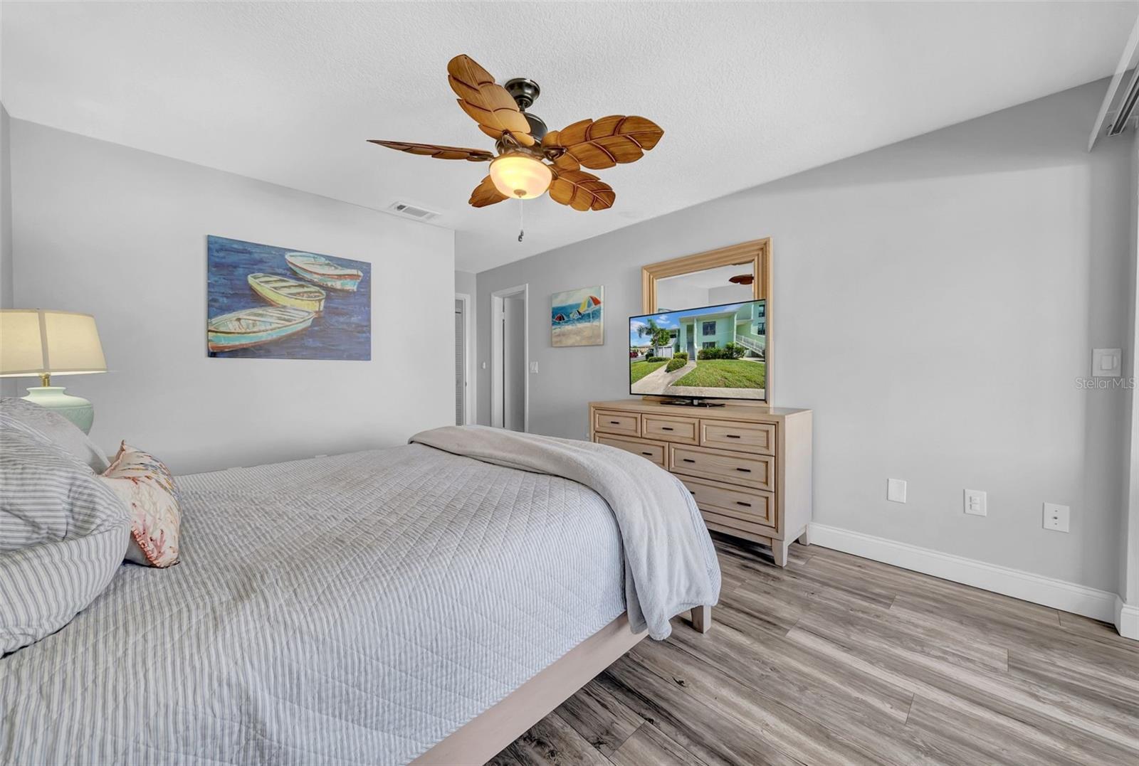 Image 25 of 39 For 1 Windrush Boulevard 30
