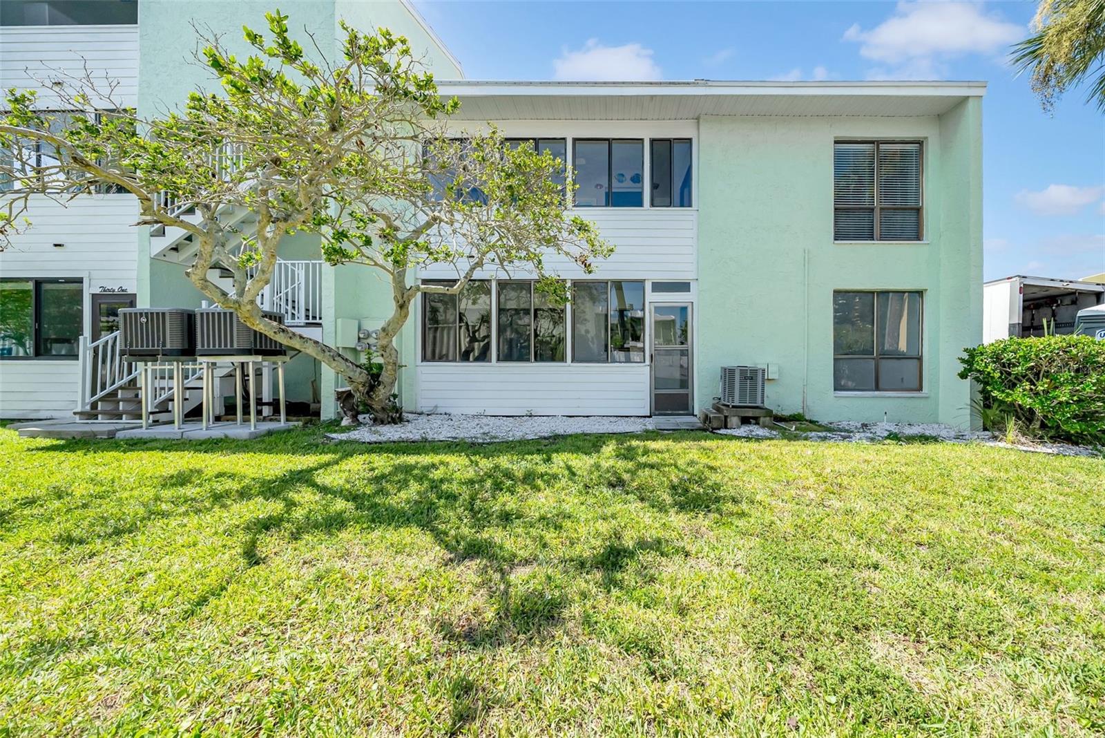 Image 38 of 39 For 1 Windrush Boulevard 30