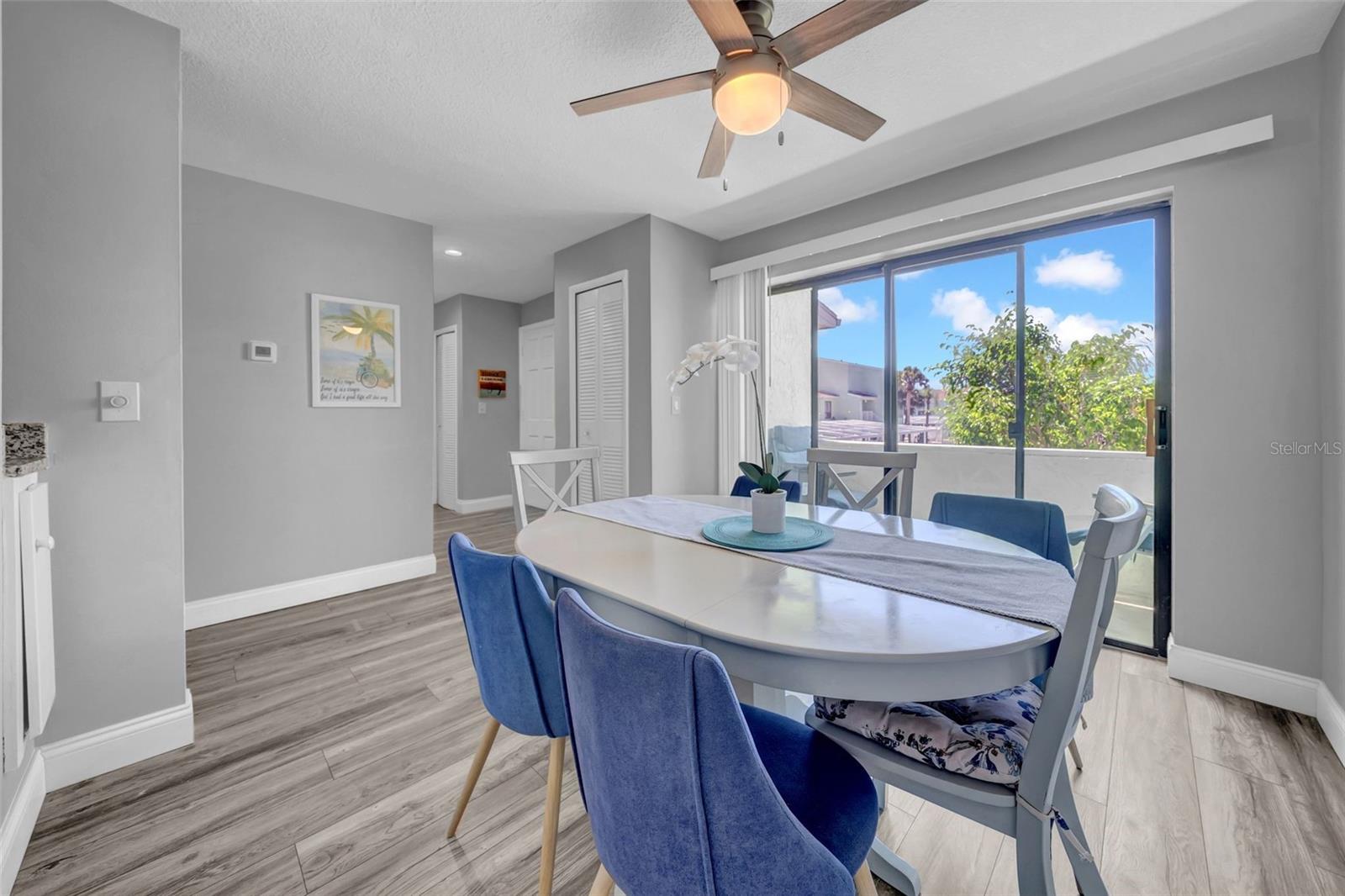 Image 7 of 39 For 1 Windrush Boulevard 30