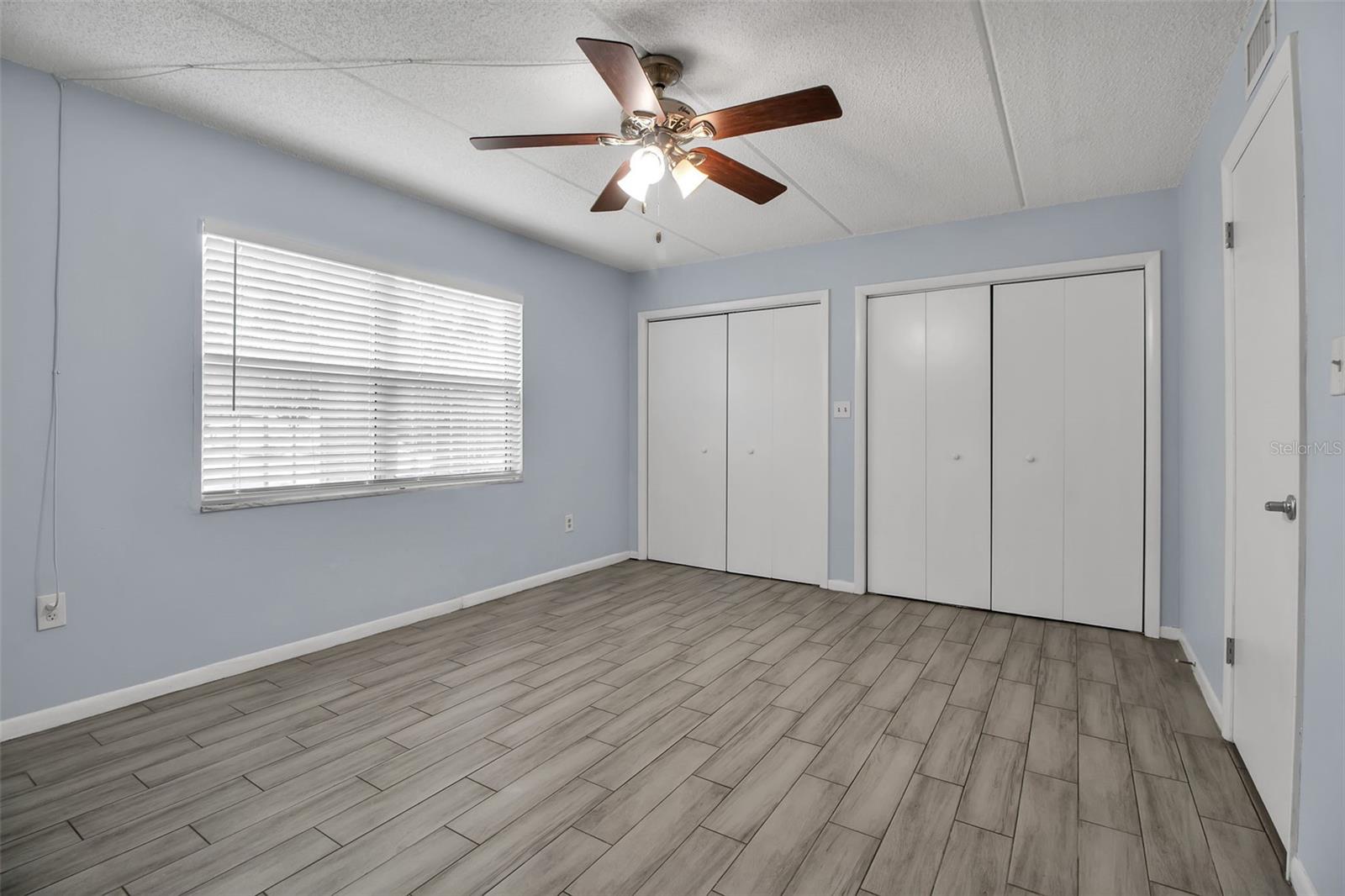 Image 22 of 31 For 4702 Michael Court 143