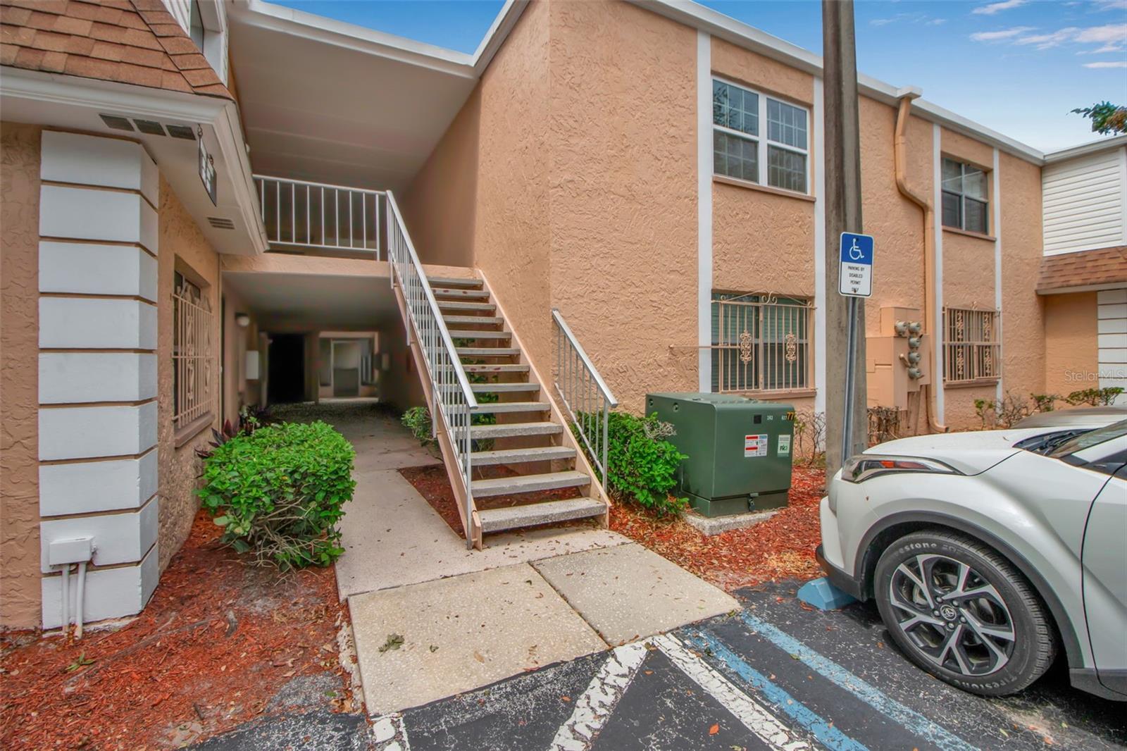 Image 28 of 31 For 4702 Michael Court 143