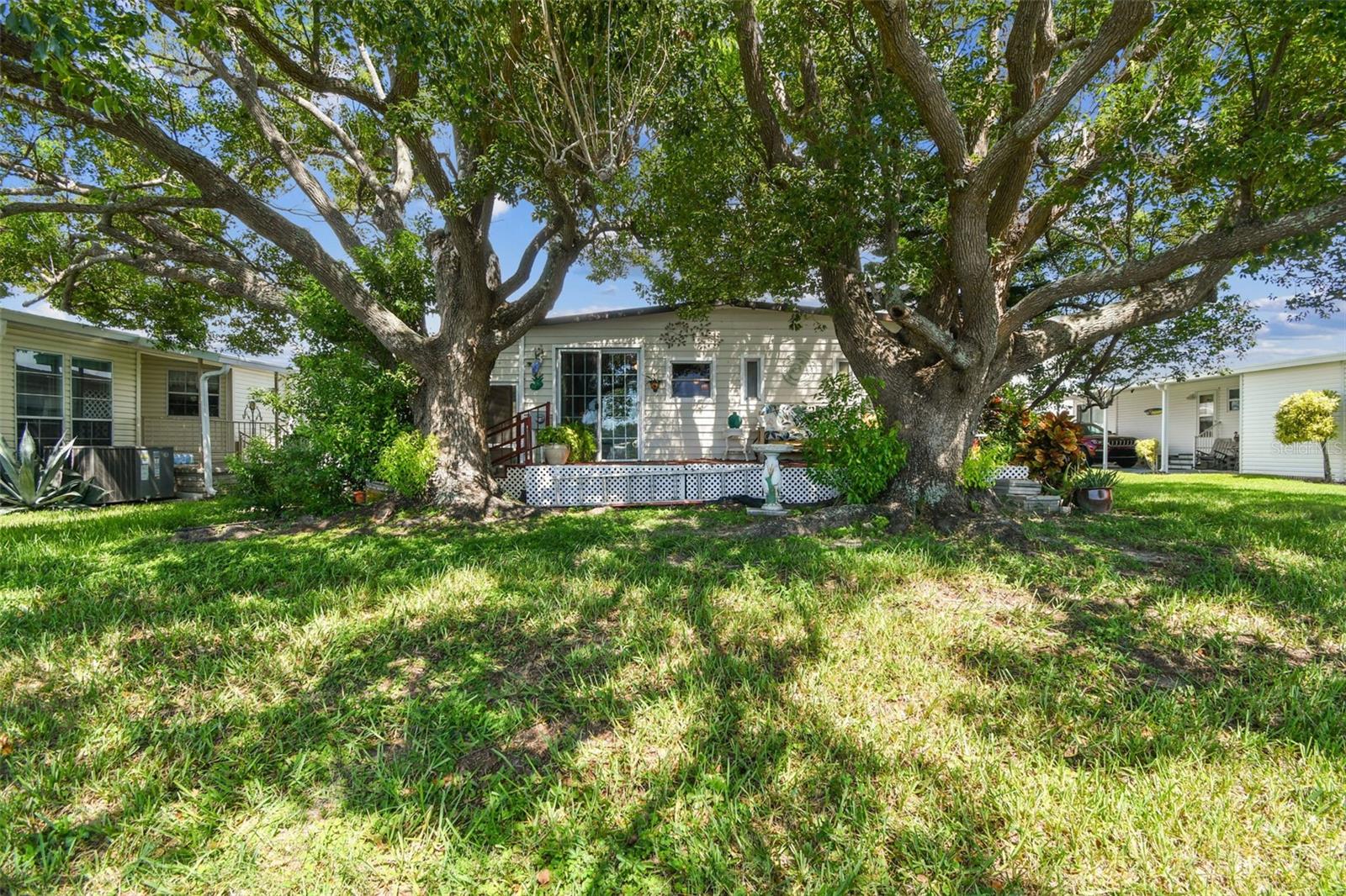 Image 42 of 72 For 12501 Ulmerton Road 241