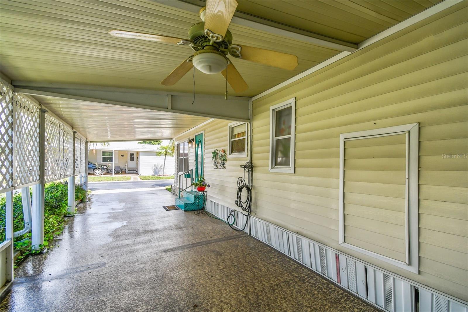 Image 48 of 72 For 12501 Ulmerton Road 241