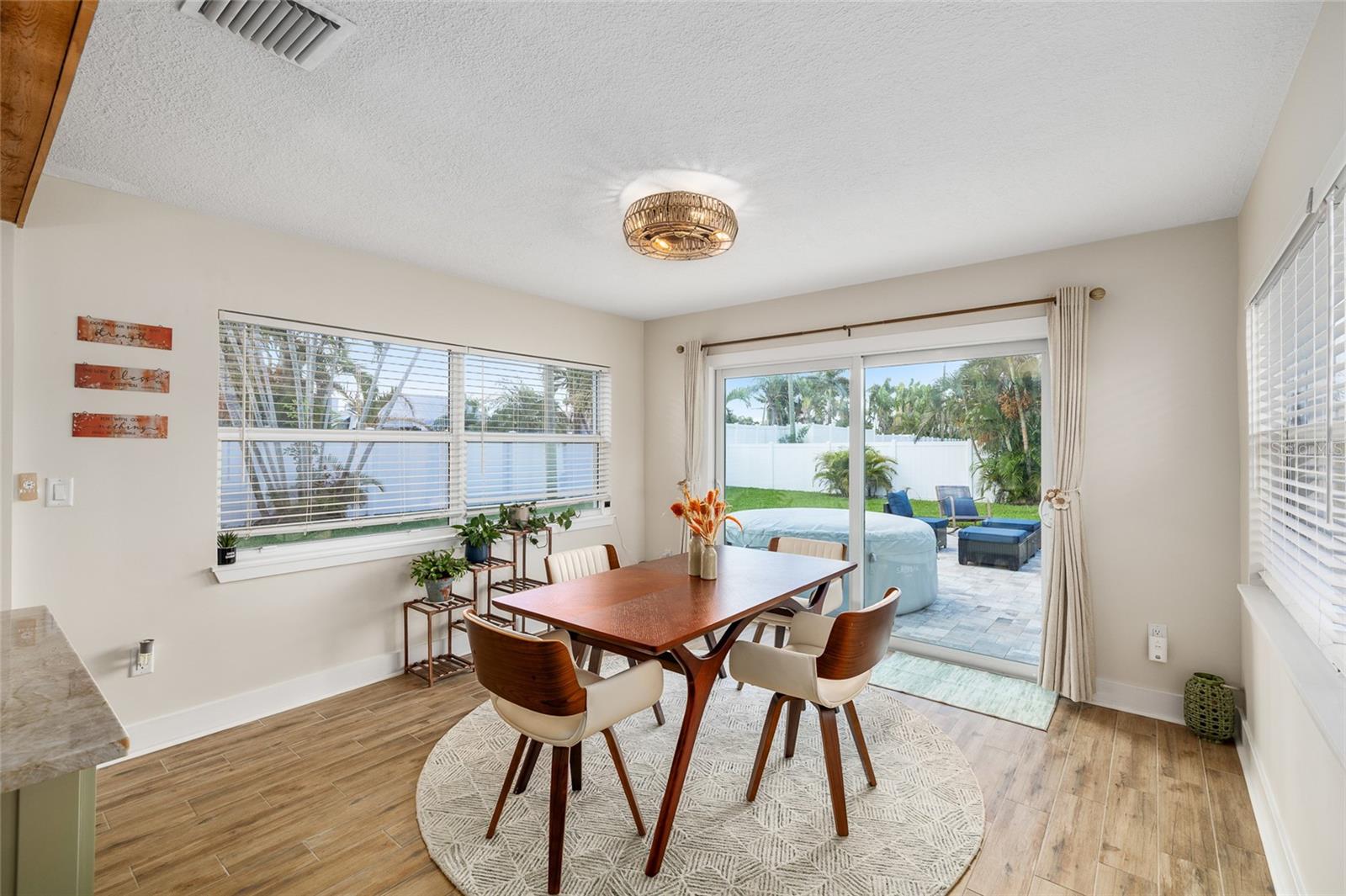 Image 15 of 48 For 987 Boca Ciega Isle Drive