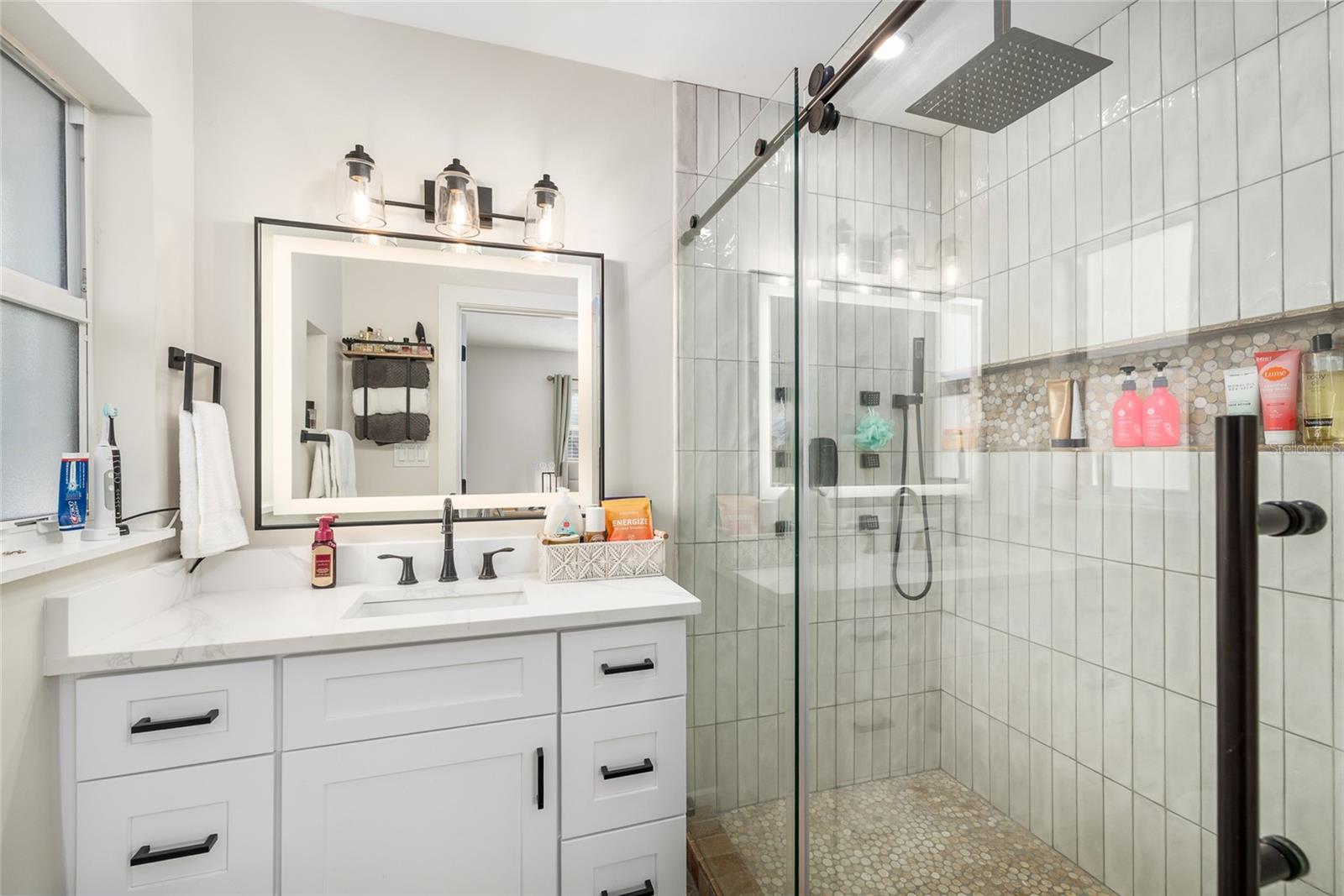 Image 21 of 48 For 987 Boca Ciega Isle Drive
