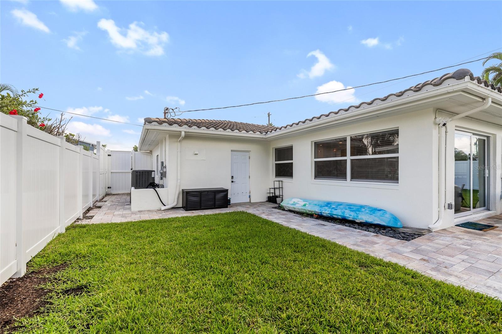 Image 24 of 48 For 987 Boca Ciega Isle Drive