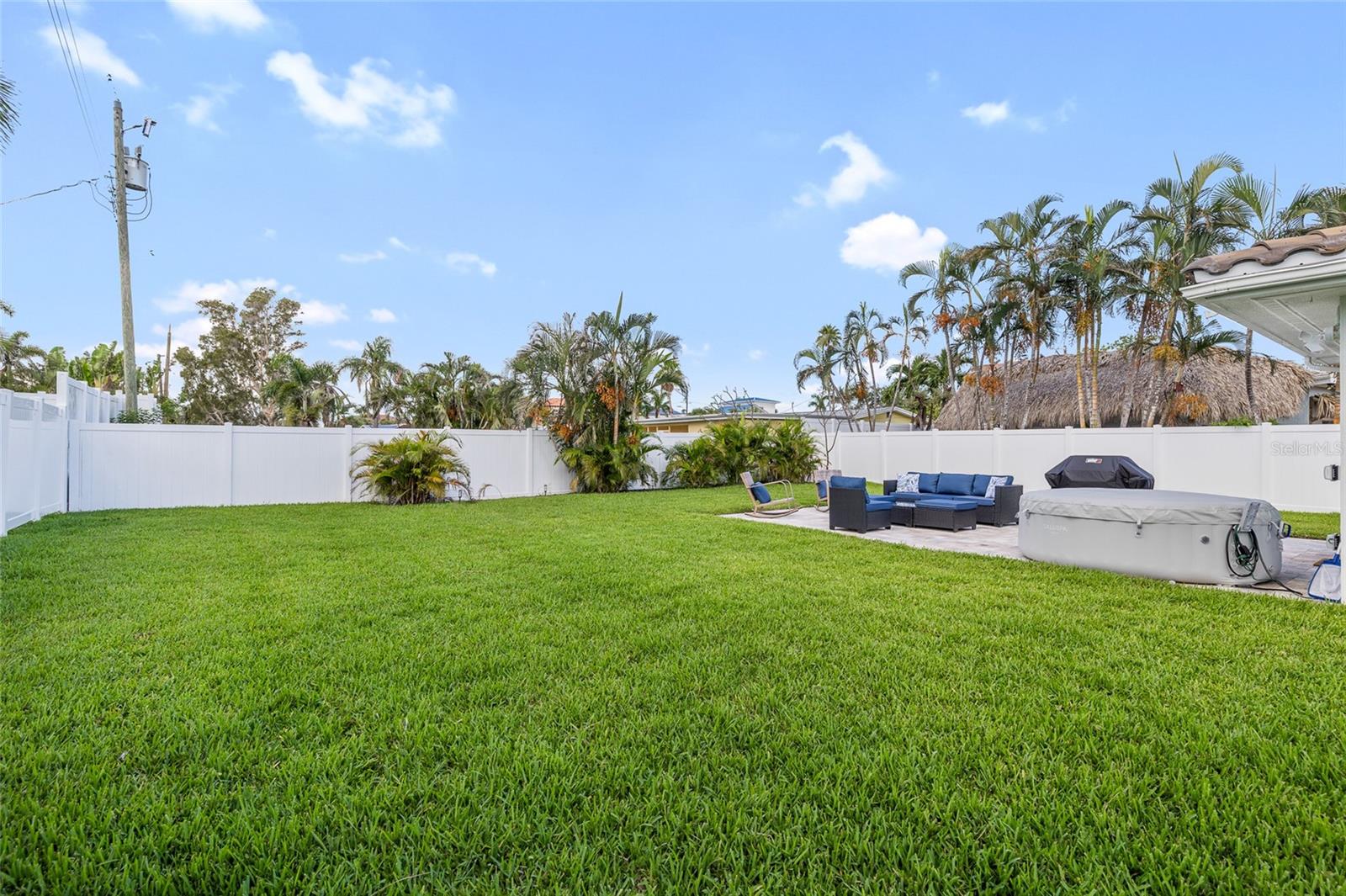Image 26 of 48 For 987 Boca Ciega Isle Drive