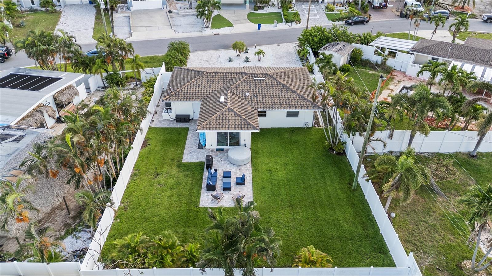 Image 38 of 48 For 987 Boca Ciega Isle Drive