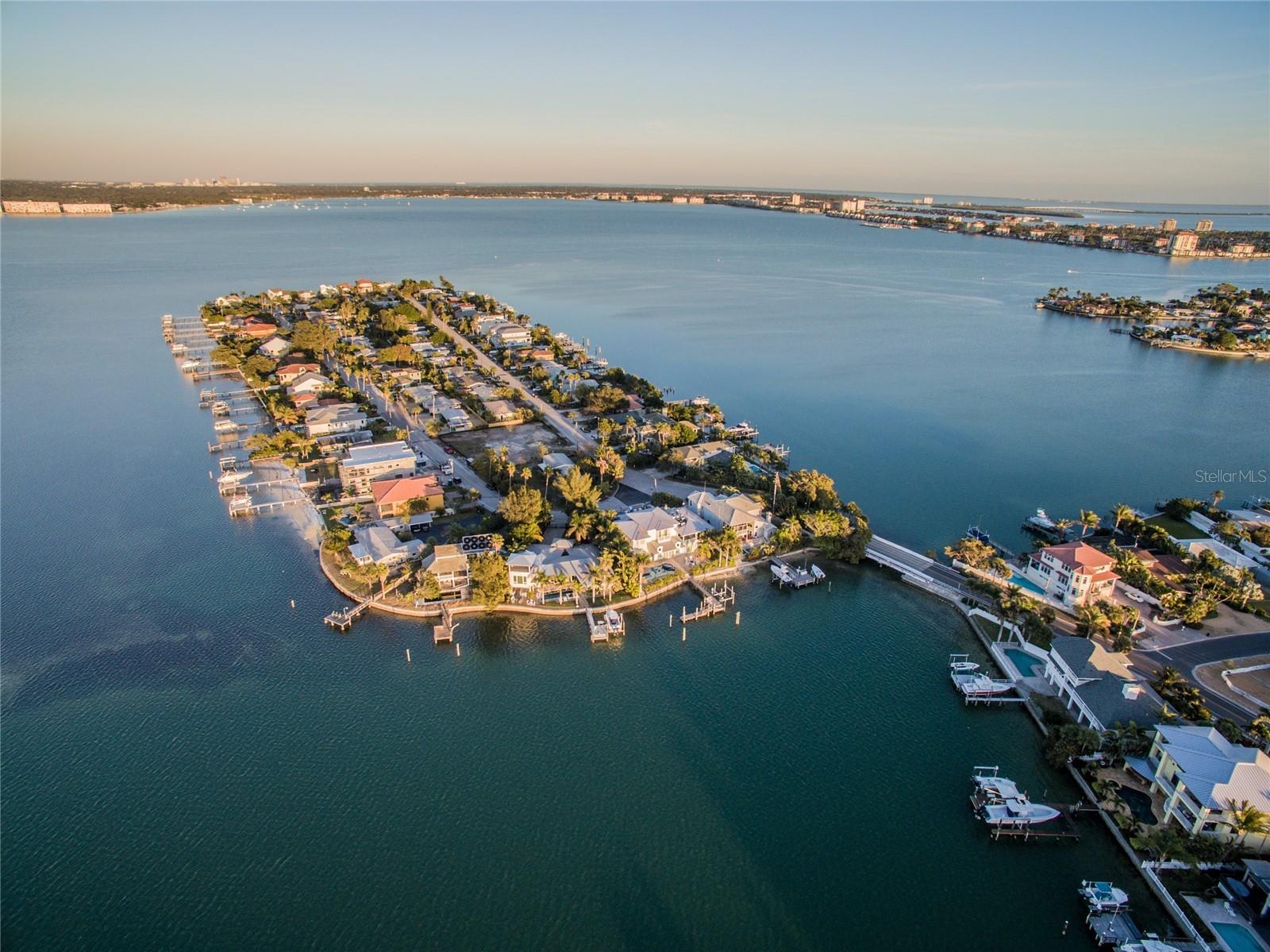 Image 39 of 48 For 987 Boca Ciega Isle Drive