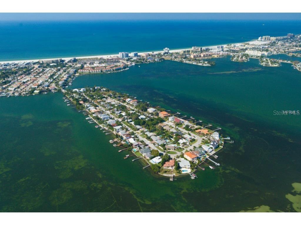 Image 40 of 48 For 987 Boca Ciega Isle Drive