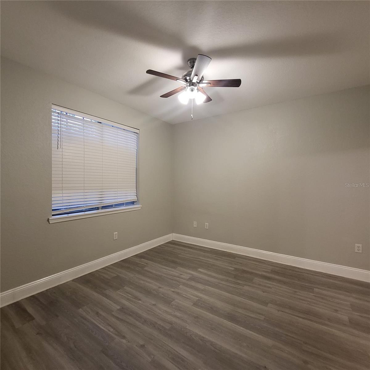 Image 24 of 32 For 17102 Carrington Park Drive 313