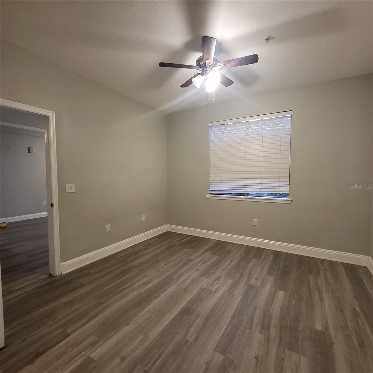 Image 26 of 32 For 17102 Carrington Park Drive 313