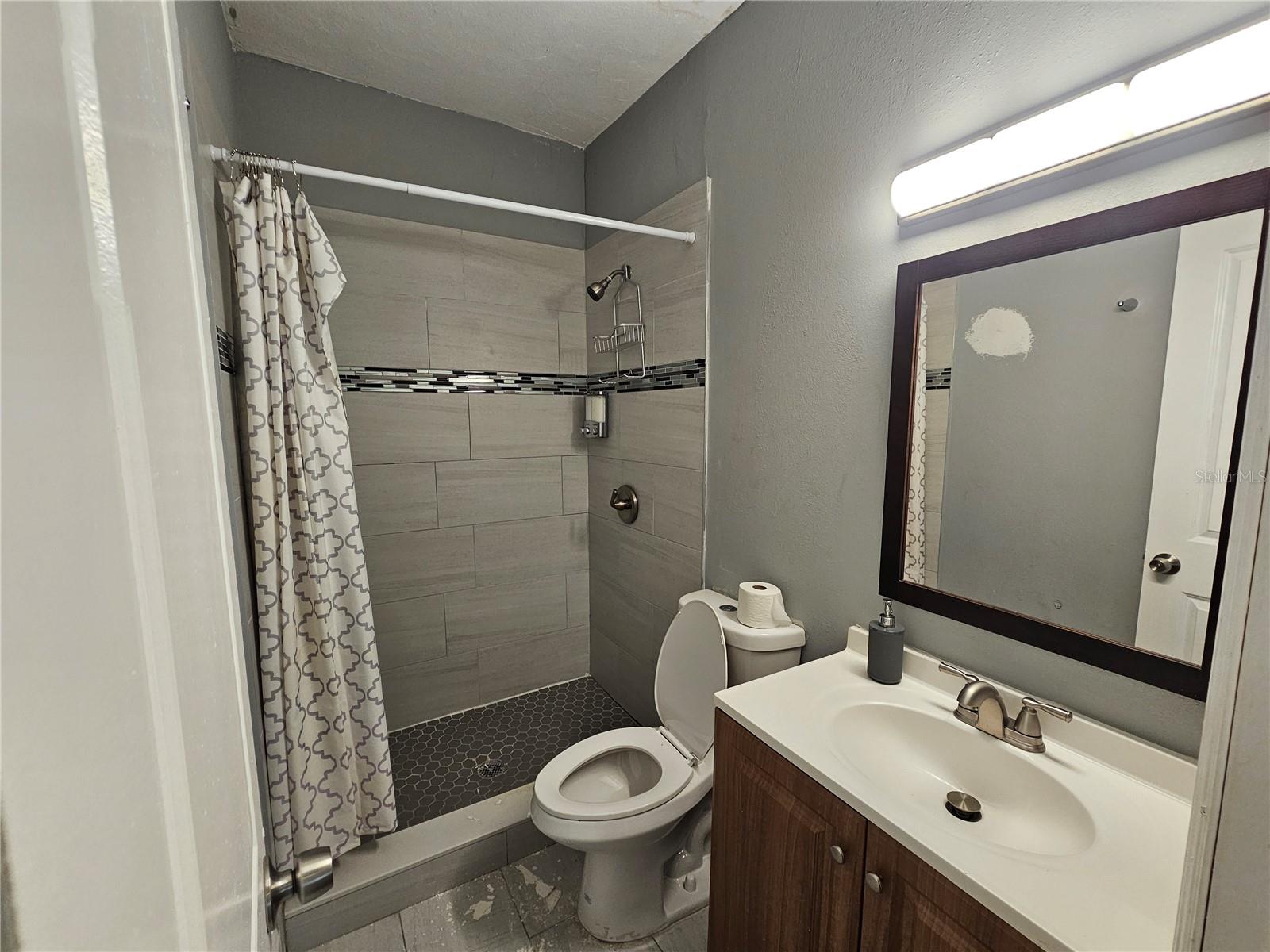 Image 5 of 12 For 2805 N 9th St