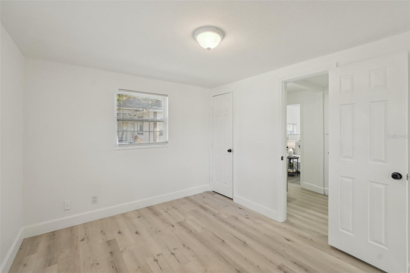 Image 14 of 27 For 2111 Ellicott Street