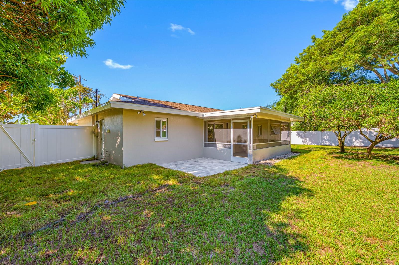 Image 45 of 55 For 1851 Sierra Circle N