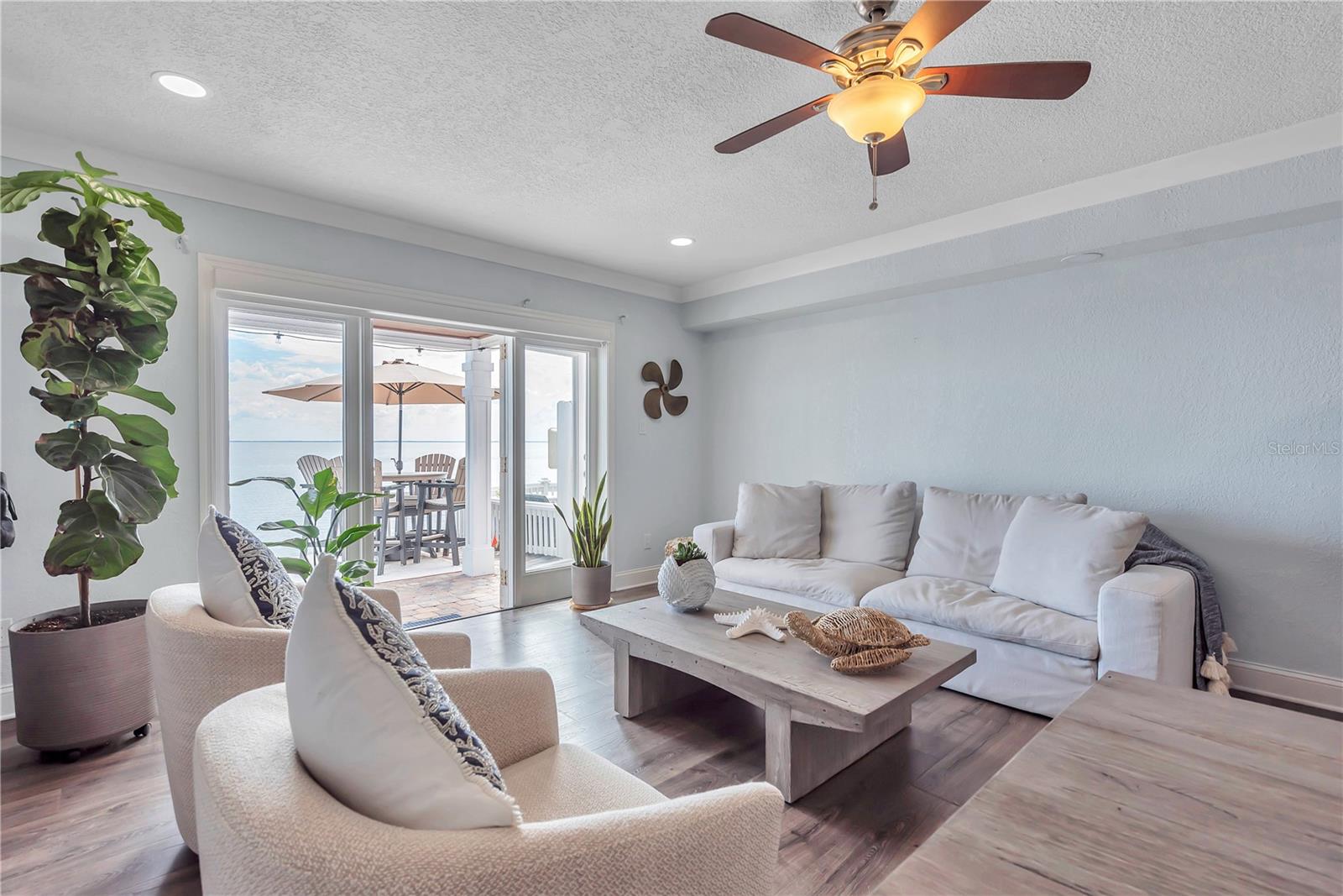 Image 11 of 45 For 5172 Coquina Key Drive Se