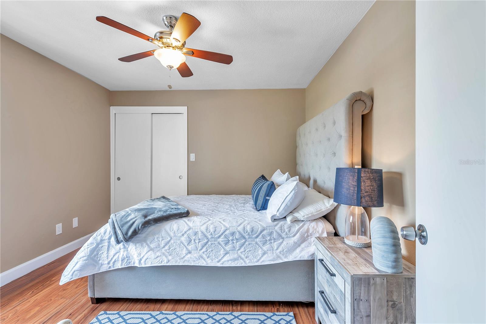 Image 22 of 45 For 5172 Coquina Key Drive Se