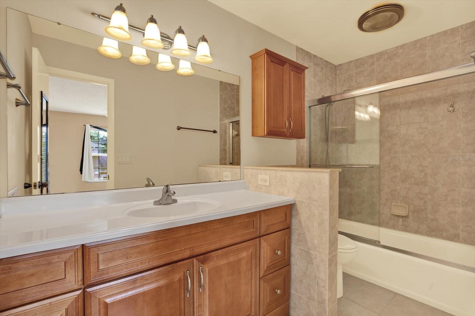 Image 10 of 32 For 11877 Raintree Drive 11877
