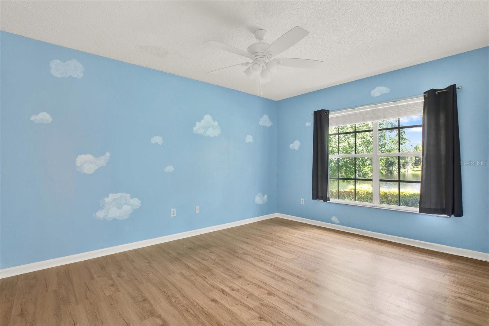 Image 12 of 32 For 11877 Raintree Drive 11877