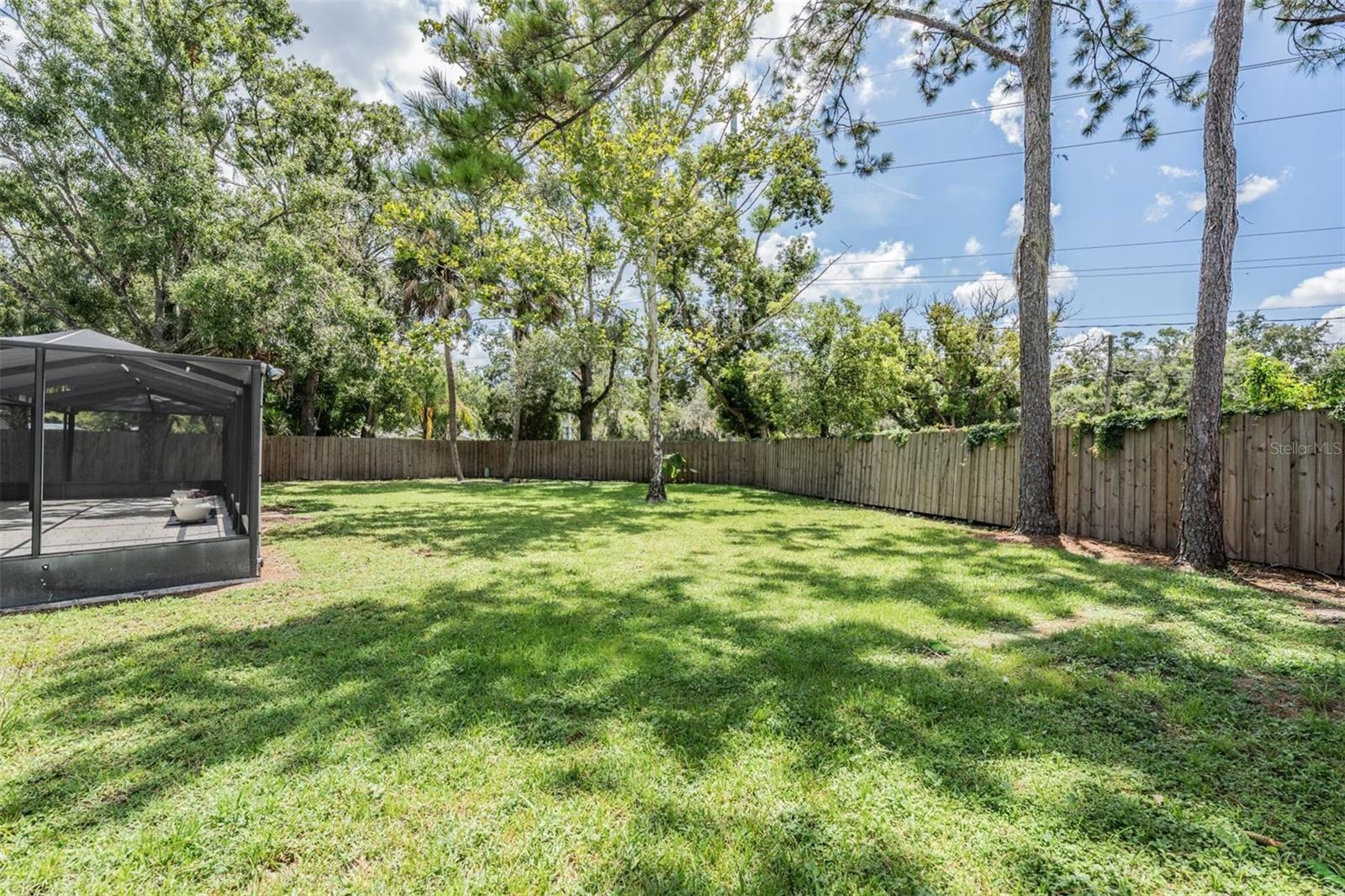 Image 20 of 37 For 14013 Briardale Lane