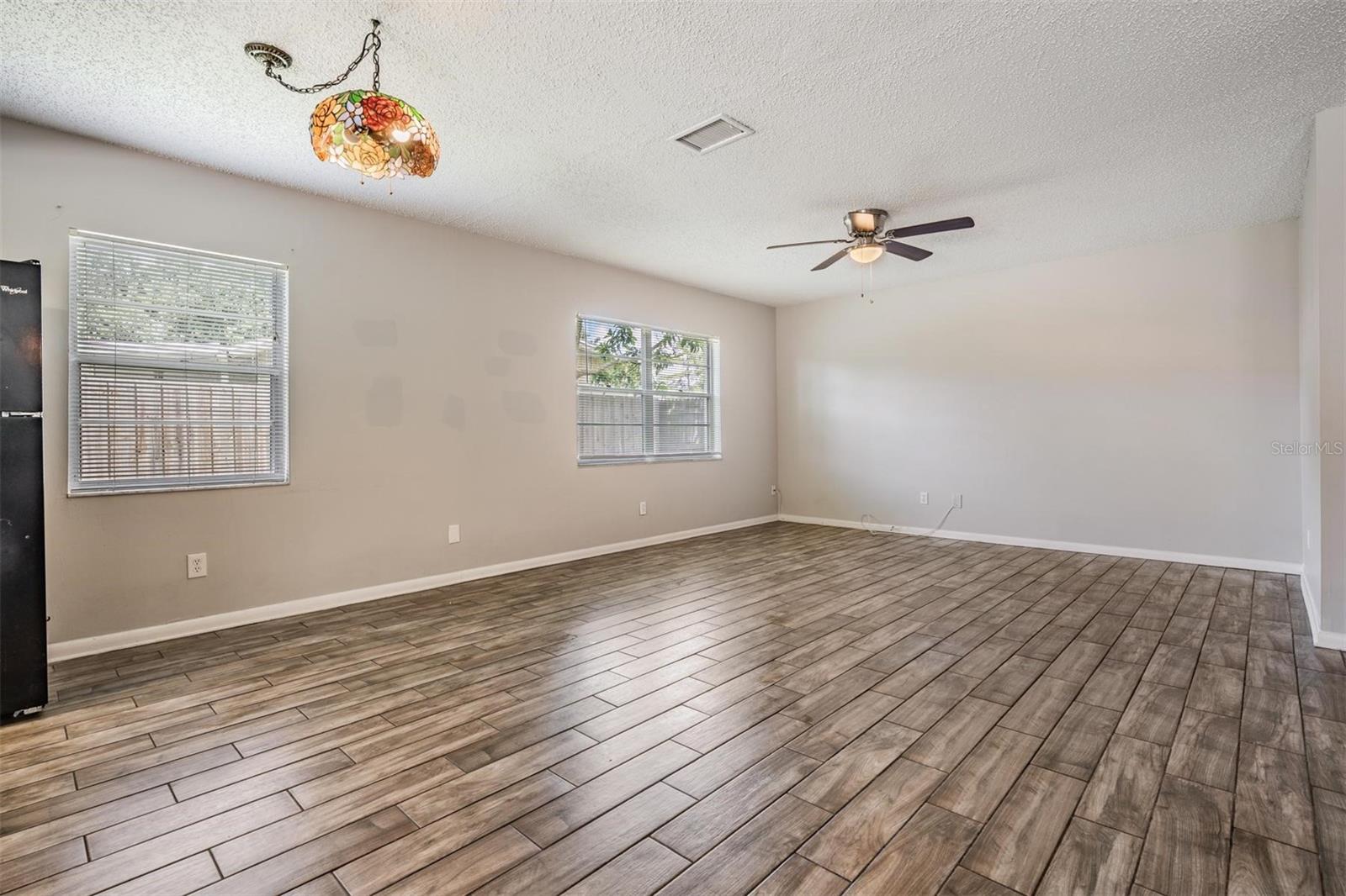 Image 24 of 37 For 14013 Briardale Lane