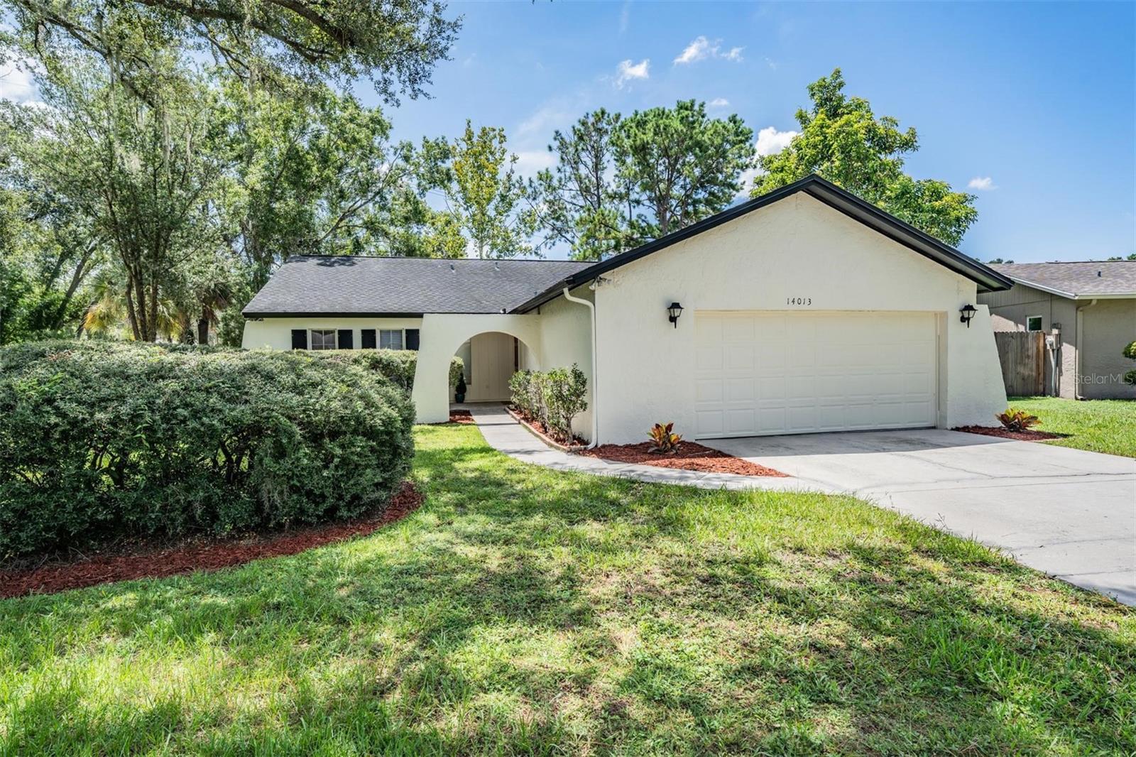 Image 34 of 37 For 14013 Briardale Lane
