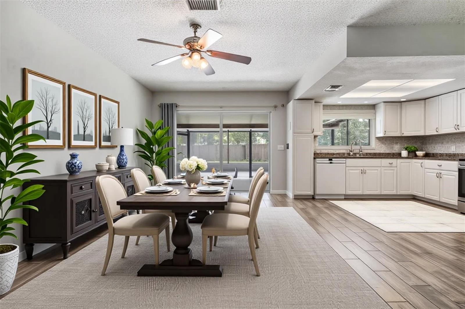 Image 4 of 37 For 14013 Briardale Lane