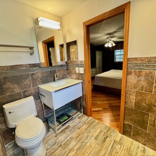 Image 10 of 32 For 8123 River Country Drive