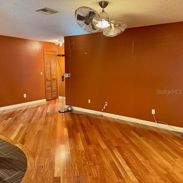 Image 16 of 32 For 8123 River Country Drive