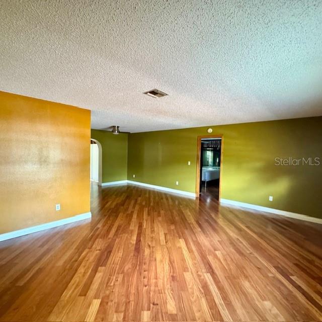 Image 7 of 32 For 8123 River Country Drive