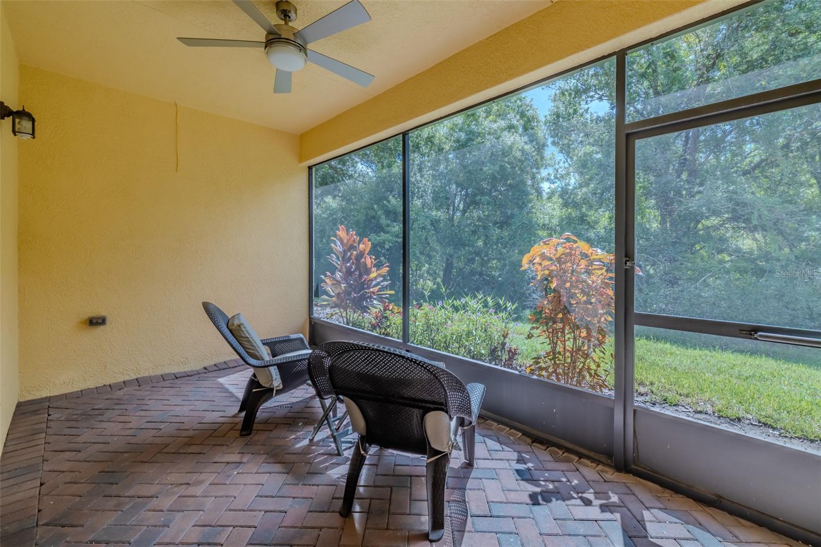 Image 12 of 84 For 16130 Amethyst Key Drive