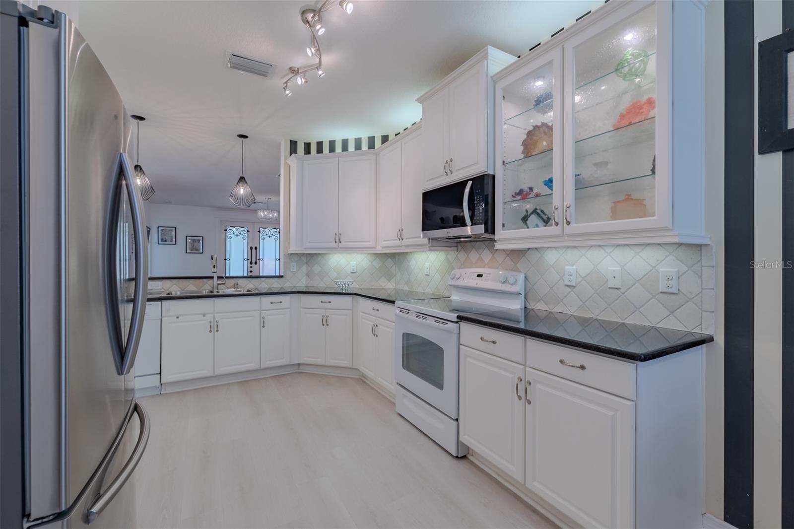 Image 34 of 84 For 16130 Amethyst Key Drive