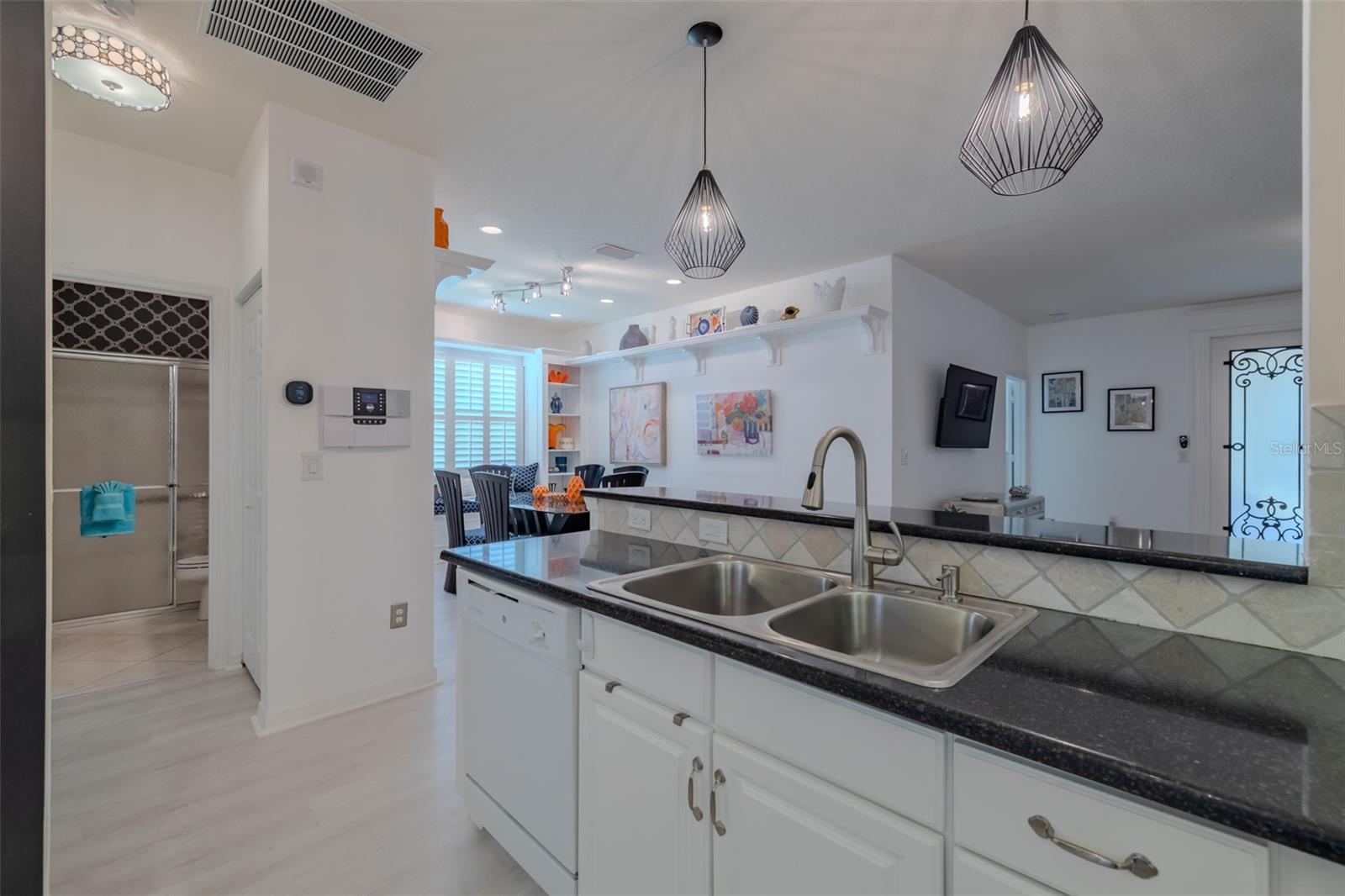 Image 35 of 84 For 16130 Amethyst Key Drive