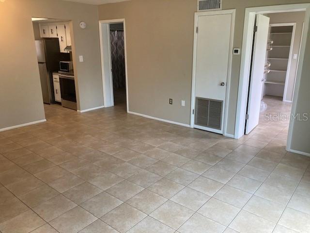 Image 9 of 9 For 1137 King Arthur Court 503