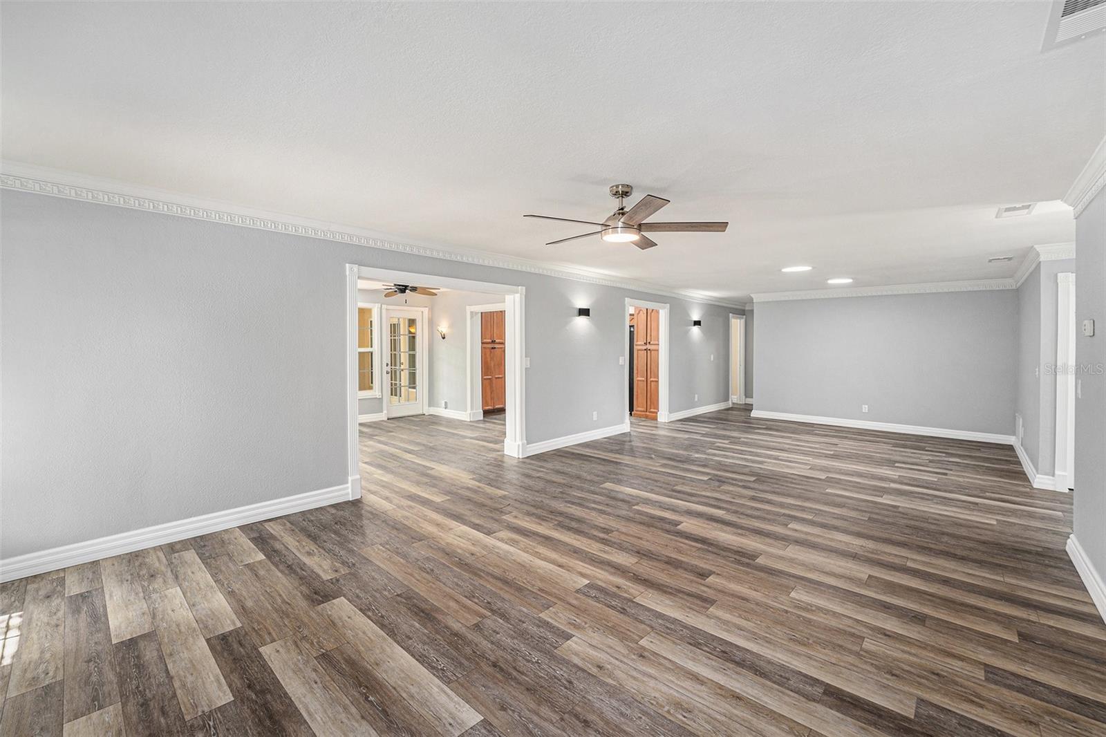 Image 6 of 30 For 2226 Heron Circle