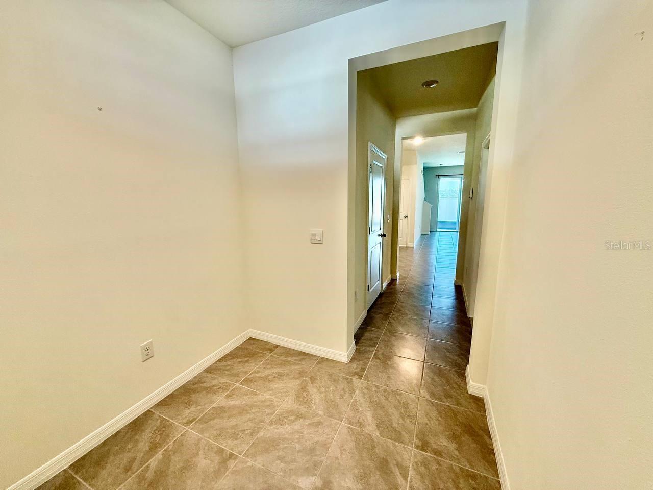 Image 4 of 30 For 9231 Rock Harbour Way