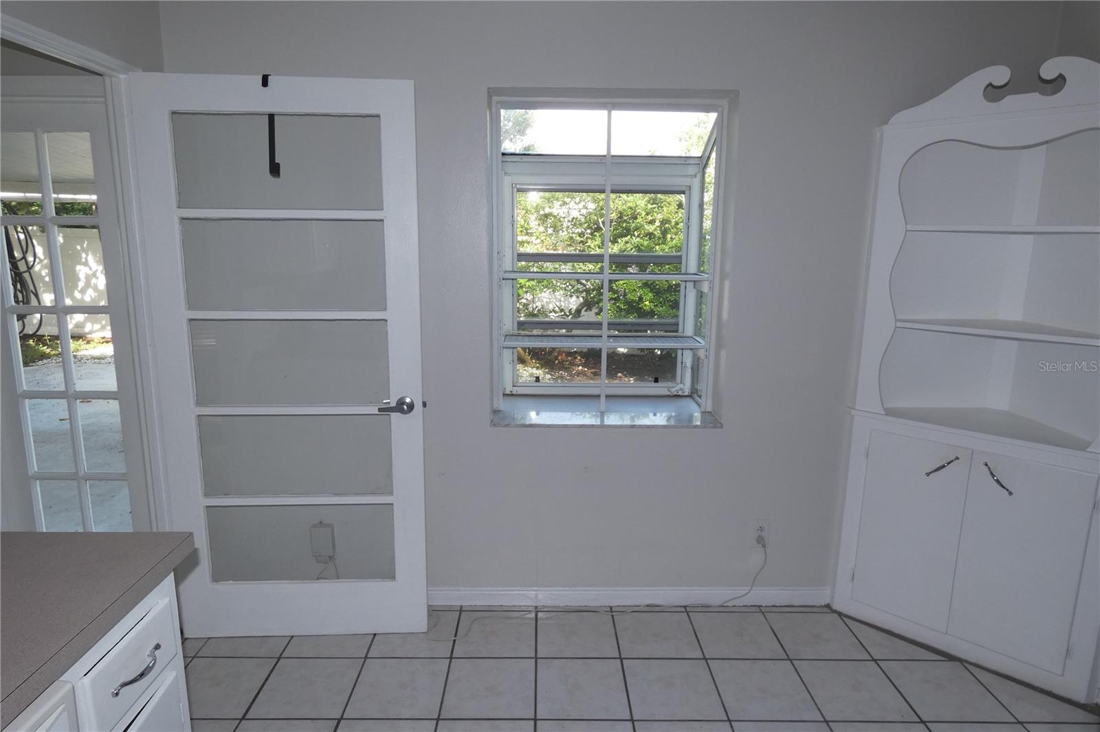 Image 7 of 20 For 700 31st Avenue N