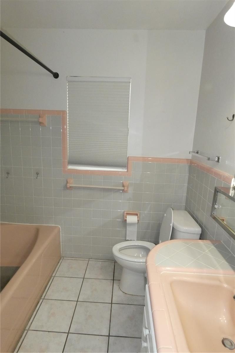Image 8 of 20 For 700 31st Avenue N