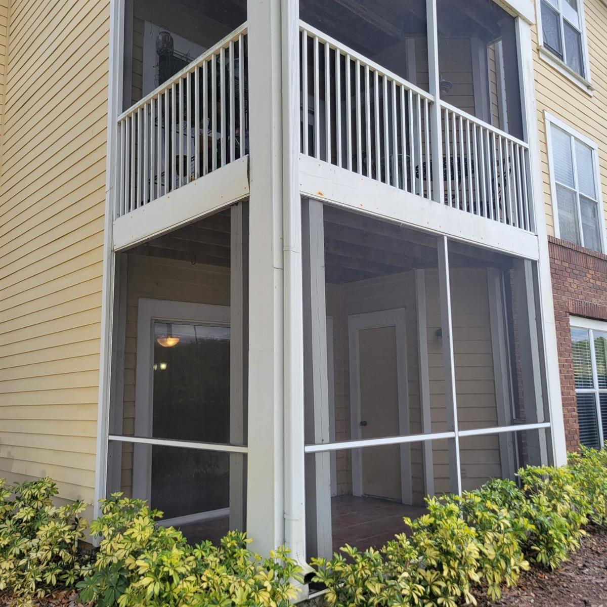 Image 18 of 28 For 4107 Chatham Oak Court 306