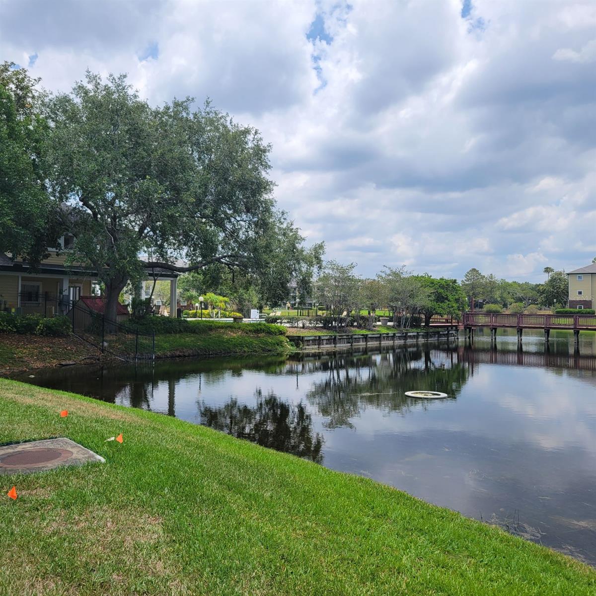 Image 20 of 28 For 4107 Chatham Oak Court 306